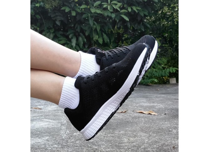 Women's Moisture Wicking Athletic Low Cut Ankle Cotton Socks Cushion