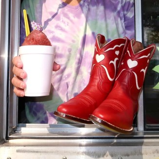 Red Short Cowgirl Cowboy Boots for Women Heart Inlay Western Booties Pull On Pointed Toe Chunky Heel Ankle Boots